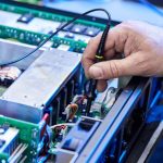PCB SMT vs Manual Assembly: Key Differences & Selection Guide