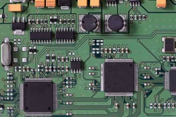 PCB Serpentine Routing