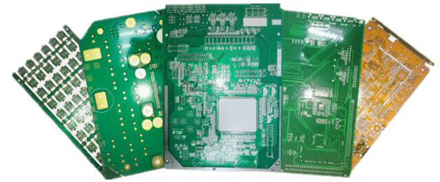 Engineering team reviewing HDI PCB process control data during a supplier audit